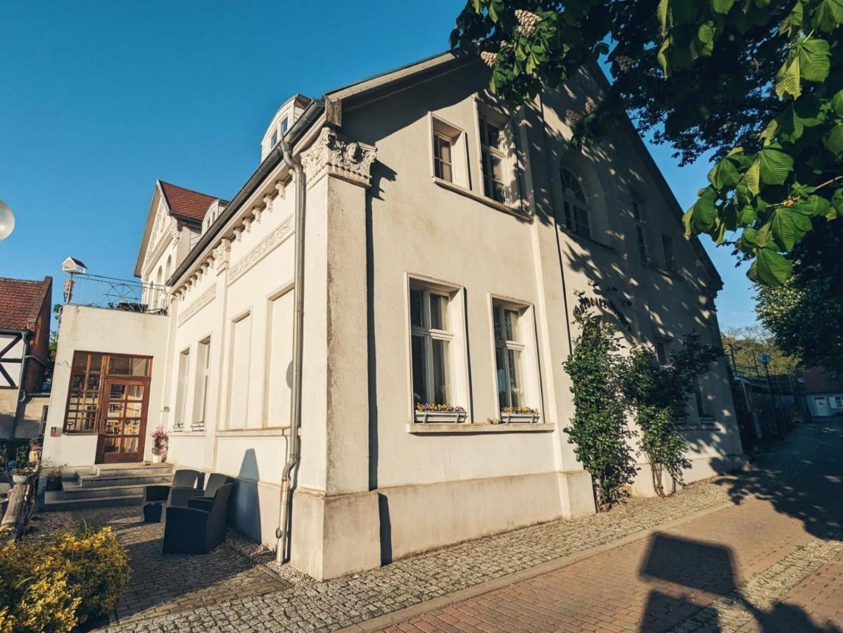 Hotel Anker Arneburg Exterior foto